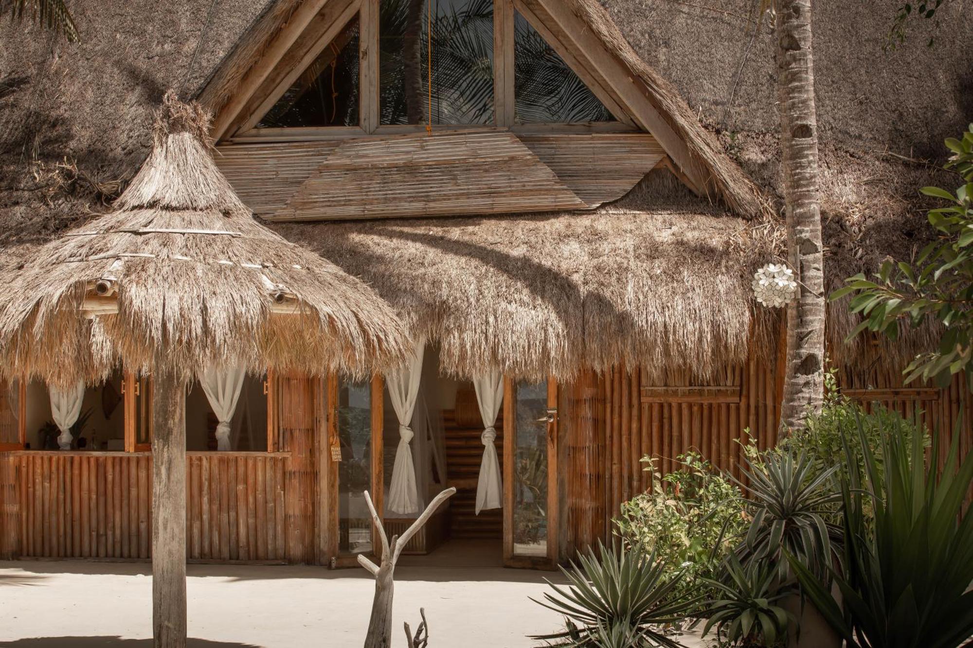 The Beach House Ocam Ocam Busuanga Exterior photo